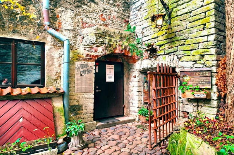 Tallinn: City Highlights Guided Walking Tour - Who Should Book This Tour?