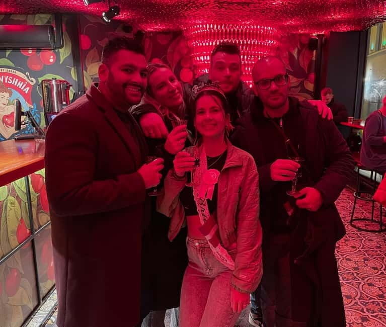 Tallinn Exclusive Pub & Bar Crawl - Free Drink, Local Guide - Key Points