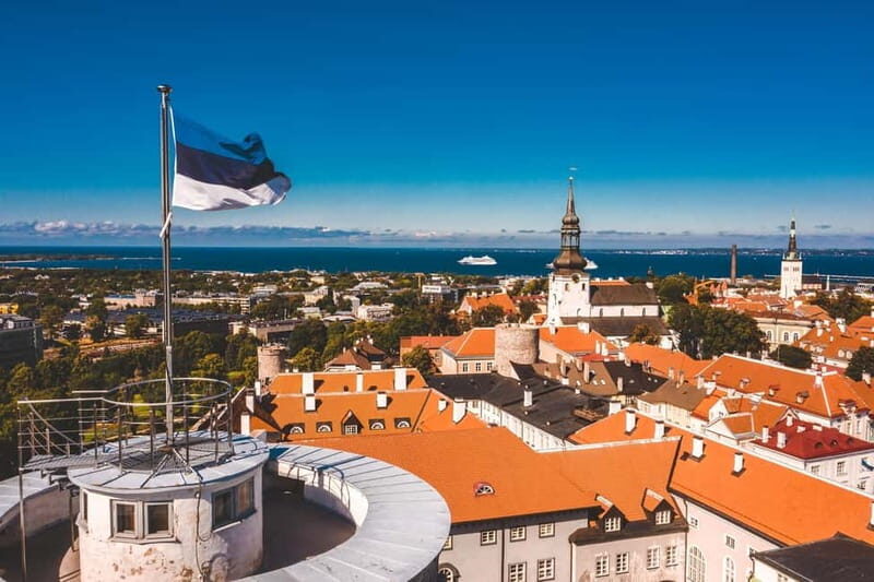 Tallinn: Express Walk with a Local in 60 minutes - The Value of a 60-Minute Guided Walk