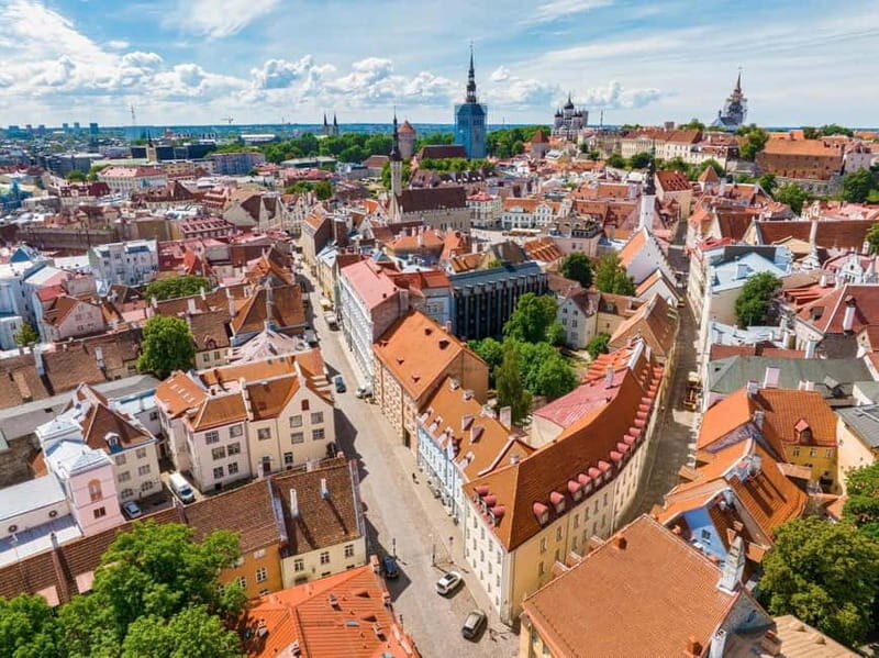Tallinn: Insta-Perfect Walk with a Local - An Authentic Snapshot of Tallinn in 90 Minutes