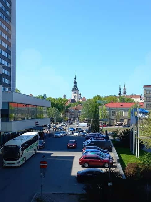 Tallinn: Lower and Upper Town (Guided Walking Tour) - Key Points