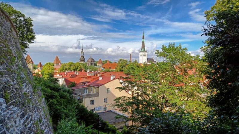 Tallinn: Old Town Private & Personalized Walking Tour - Key Points