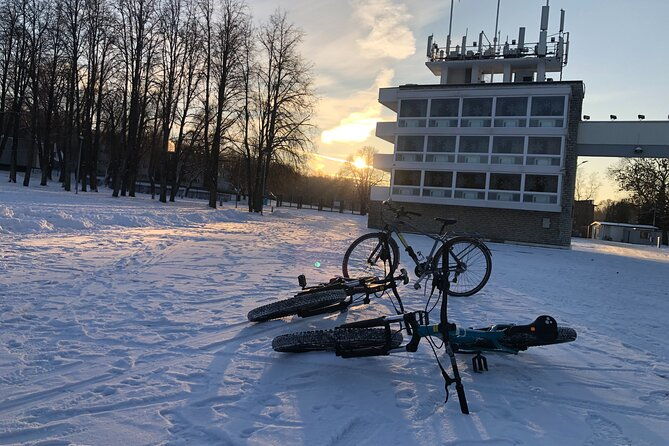 tallinn-winter-bike-tour-with-cafe-stop