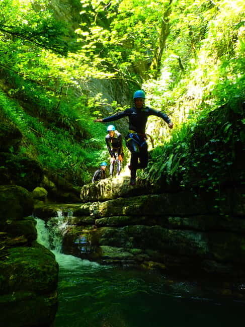 Talloires: Guided Canyoning Experience in Angon Canyon - FAQs