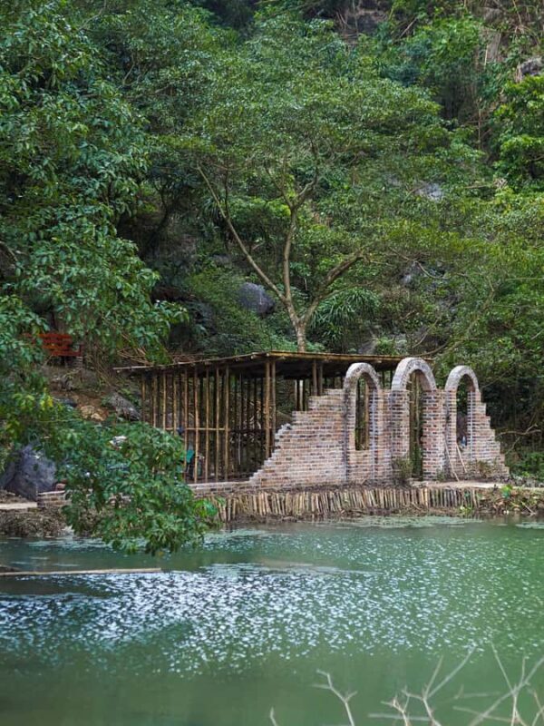 Tam Coc: Dundj Cave Boat Trip & Hidden Valley Experience - FAQs