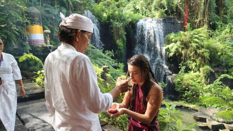 taman-beji-waterfall-purification-journey-for-body-and-soul