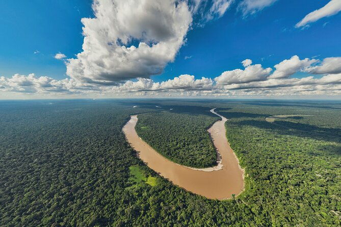 tambopata-sandoval-lake-and-parrot-clay-lick-3-days-2-nights