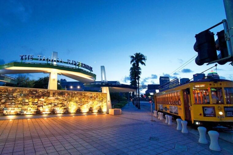 tampa-riverwalk-a-smartphone-audio-walking-tour