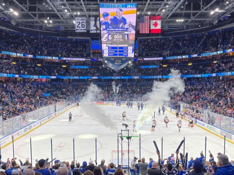 tampa-tampa-bay-lightning-ice-hockey-game-ticket