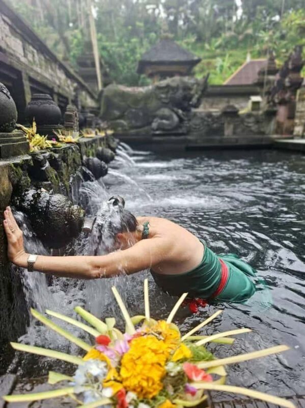 Tampaksiring: Melukat Purification Ritual for First-Timers - What to Expect at the Holy Spring