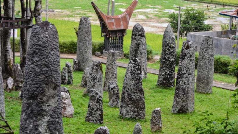 tana-toraja-explore-traditional-village-and-nature-beauty