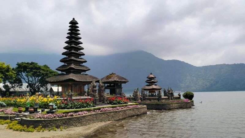 tanah-lot-jatiluwih-ulun-danu-beratan-fullday-private-tour