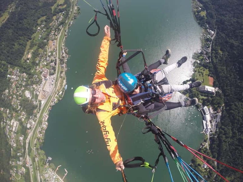 Tandem flight: Paragliding panorama tandem flight - The Sum Up