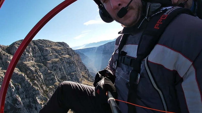 Tandem flight with paramotor from above ioannina zagori - Key Points