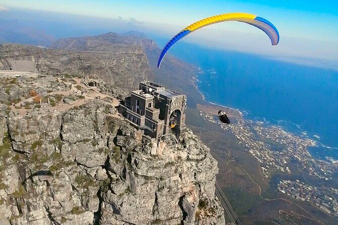 Tandem Paraglide Flight with Instructor - A Closer Look at the Experience