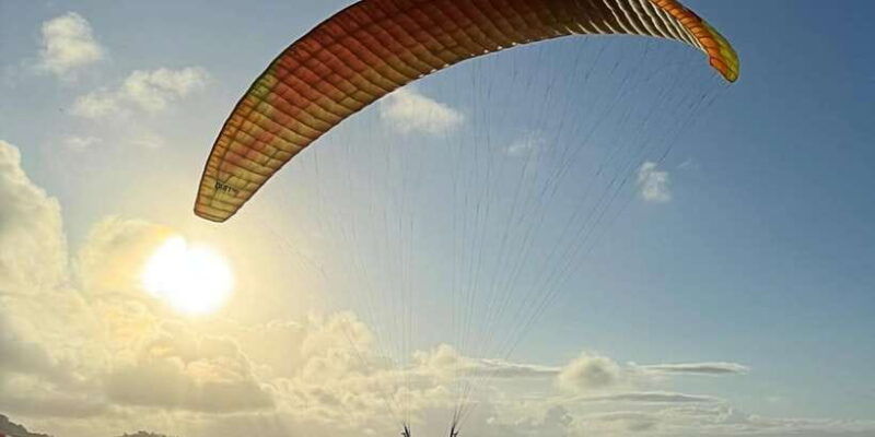 tandem-paragliding-adventure-in-lombok