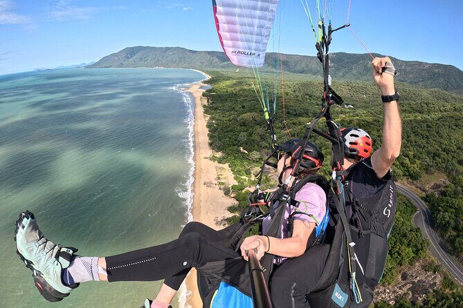 Tandem Paragliding Cairns - An In-Depth Look at the Cairns Tandem Paragliding Experience
