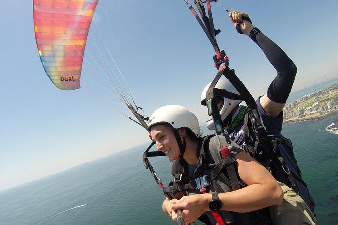 Tandem Paragliding Cape Town Experience TABLE MOUNTAIN PARAGLIDE - Introduction: Elevate Your Cape Town Adventure