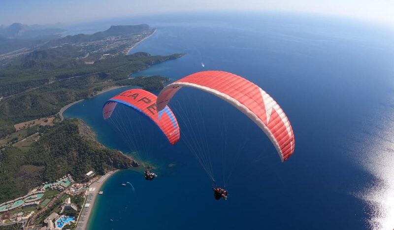tandem-paragliding-flight-cable-car-transfer-to-kemer-region