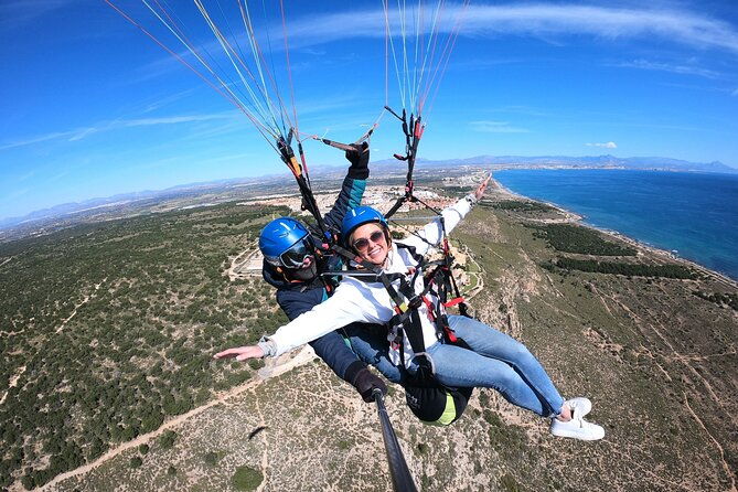 tandem-paragliding-flight-in-alicante-and-santa-pola