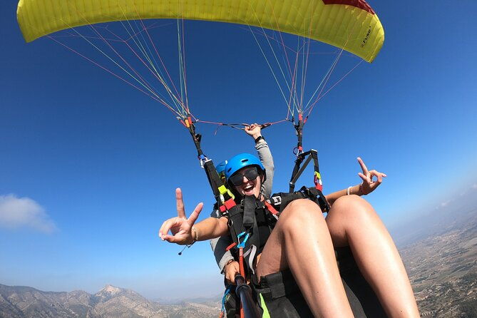 tandem-paragliding-flight-in-alicante-and-santa-pola