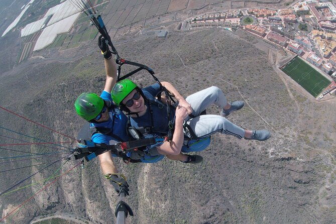 tandem-paragliding-flight-in-costa-adeje-from-1100m