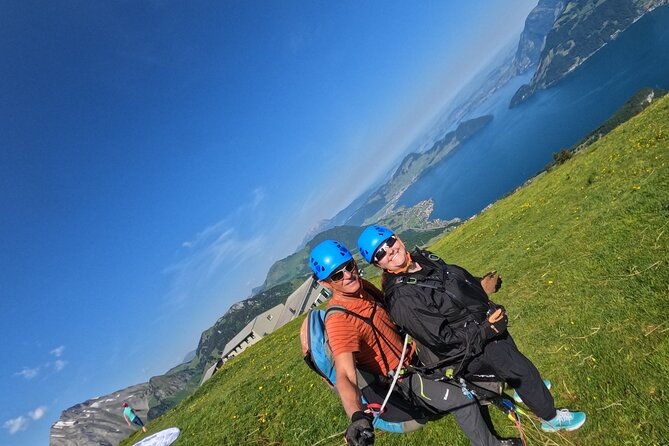tandem-paragliding-flight-in-the-lucerne-region