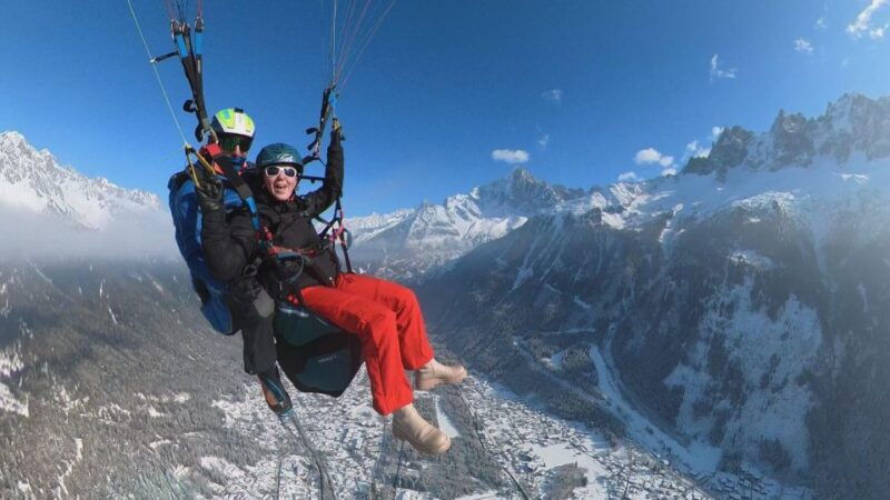 tandem-paragliding-flight-one-video-option-for-free