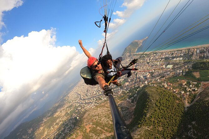 tandem-paragliding-in-alanya-with-professional-licensed-pilots