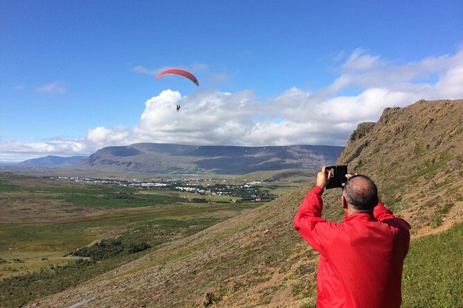 Tandem Paragliding over the Rugged Lava Fields at Blue Mountains - The Sum Up: Is It Worth It?
