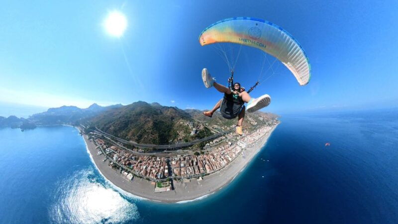 tandem-paragliding-taormina-video-photo-and-gopro-acrobatics