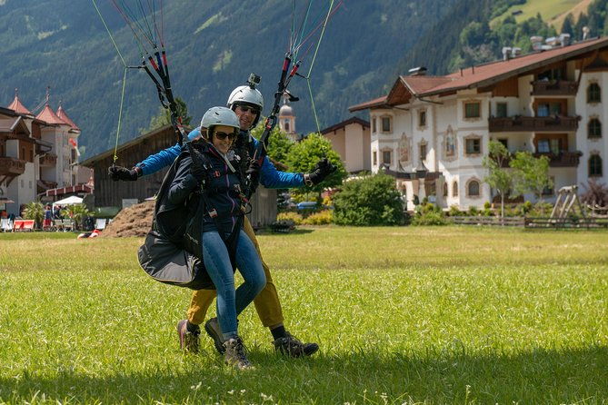tandem-paragliding-tirol-austria