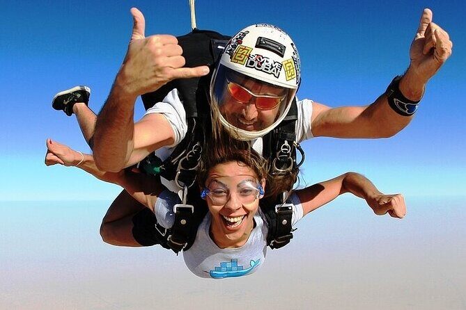Tandem Skydive experience in Dubai - Key Points  