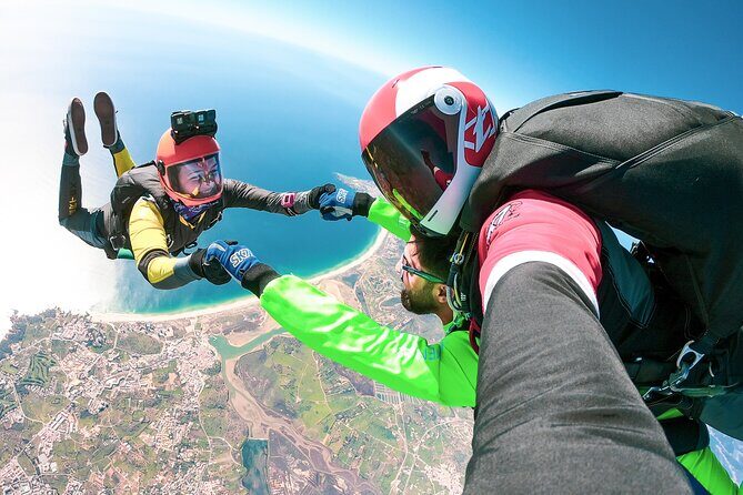 Tandem Skydiving  30 min from Albufeira - Who Should Consider This Experience?