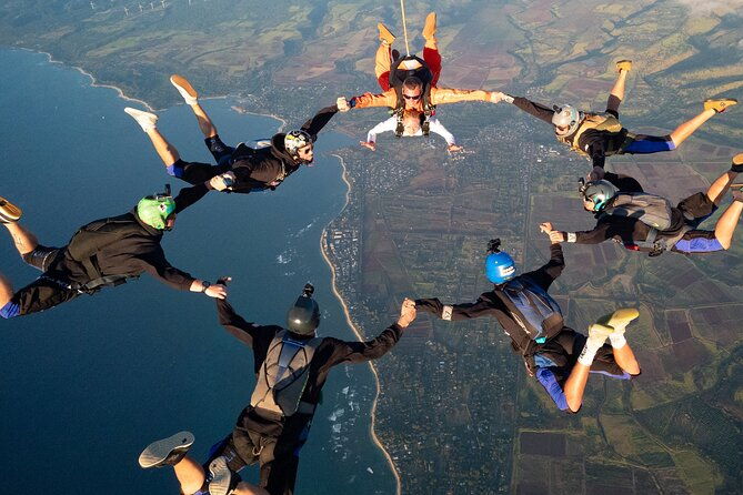 tandem-skydiving-with-gojump-in-hawaii