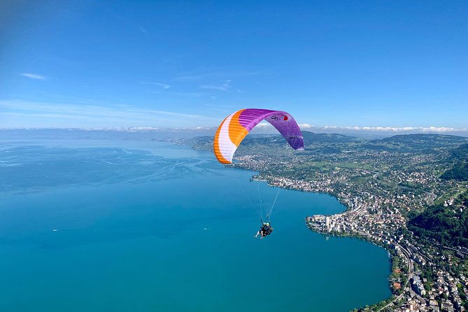 tandy-paragliding-2