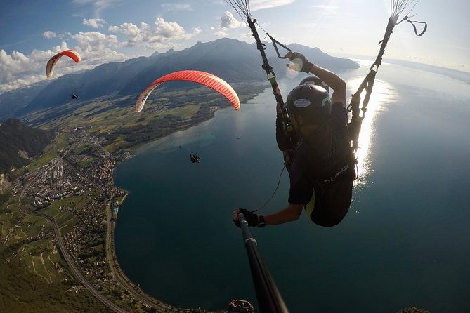 tandy-paragliding-2