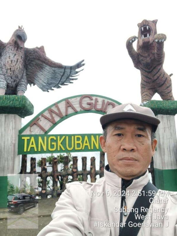 tangkuban-perahu-mountain-tour