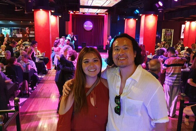 tango-in-buenos-aires-experience-of-milonga-empanadas-and-wine