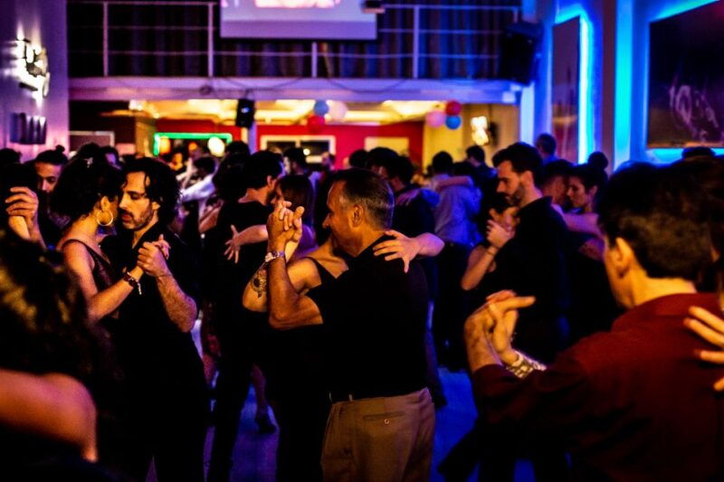 tango-night-with-the-locals