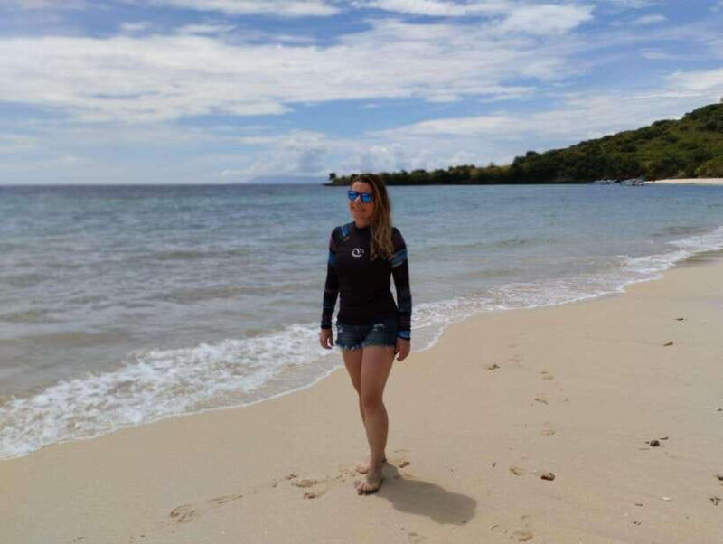 tangsi-beach-gili-gambir-and-gili-petelu-snorkeling-trip
