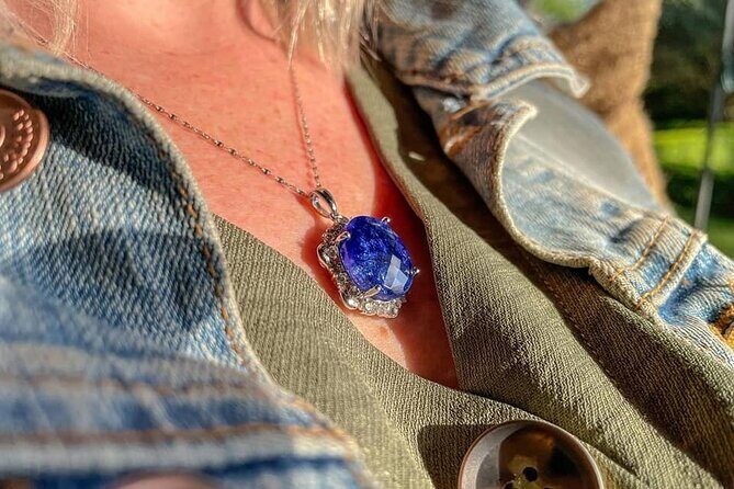 Tanzanite experience tour - Tanzanite shopping in Arusha - The Sum Up  