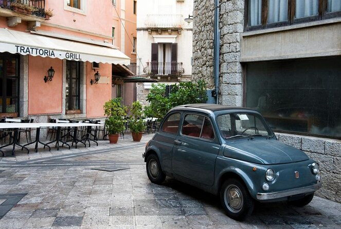 taormina-and-castelmola-private-and-guided-tour-with-arancino-2