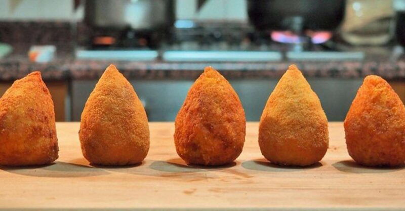taormina-arancino-making-class-with-drinks