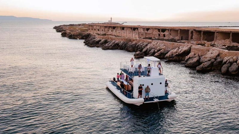 TAORMINA: BOAT PARTY IN TAORMINA ON A CATAMARAN - What Is the Taormina Catamaran Boat Party?