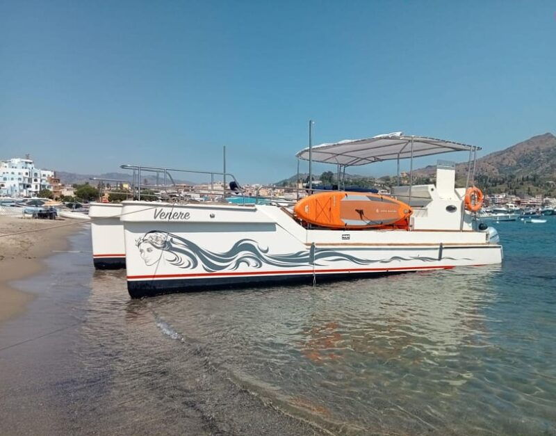taormina-boat-tour-to-isolabella-with-aperitif