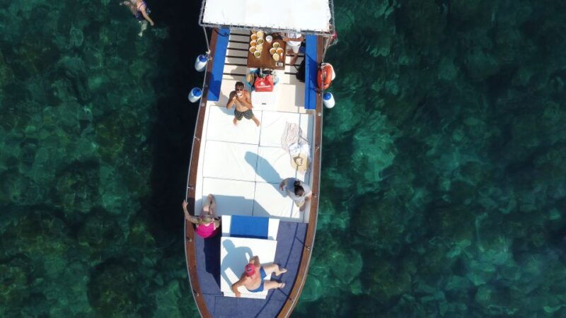 taormina-coastal-highlights-cruise-with-wine-food-tasting