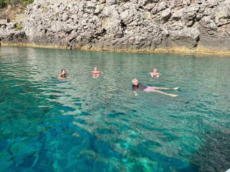 taormina-coastline-boat-tour-with-aperitif-and-snorkeling