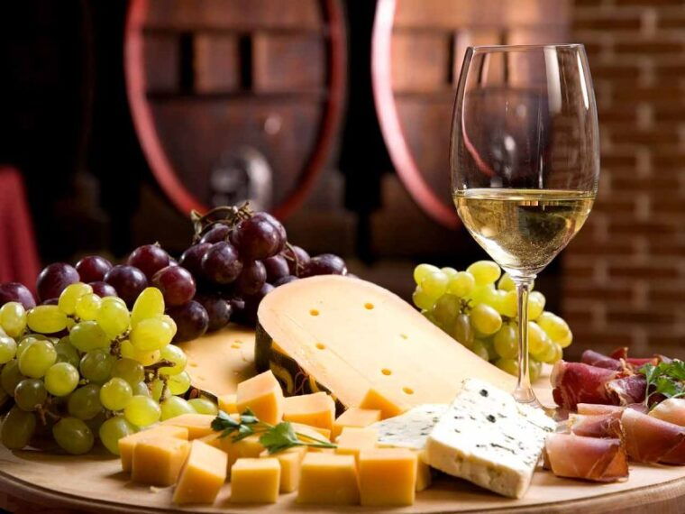 taormina-guided-etna-wine-tasting-half-day-tour