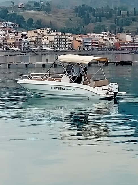 Taormina: Motorboat rental without license isolabella - What’s Included & What to Expect